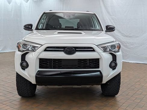 Used 2021 Toyota 4Runner Venture w/ Moonroof Package AWD/4WD image 2
