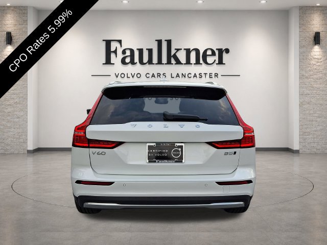 Certified 2025 Volvo V60 B5 Cross Country Ultra AWD/4WD image 5