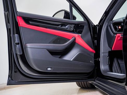 New 2026 Porsche Panamera 4 image 26