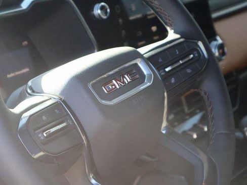 New 2025 GMC Canyon AT4 w/ Nightfall Edition image 22