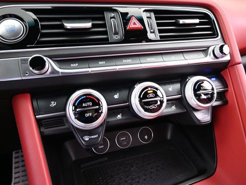 Used 2023 Genesis G70 3.3T w/ Sport Advanced Package image 22