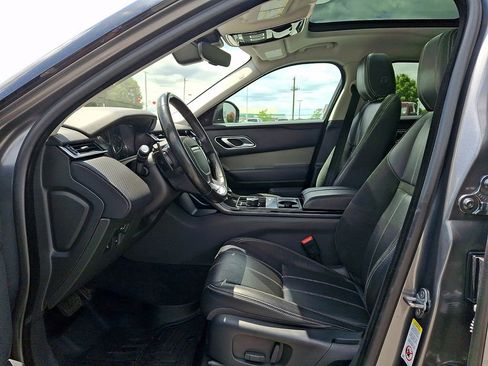 Used 2018 Land Rover Range Rover Velar S AWD/4WD image 13