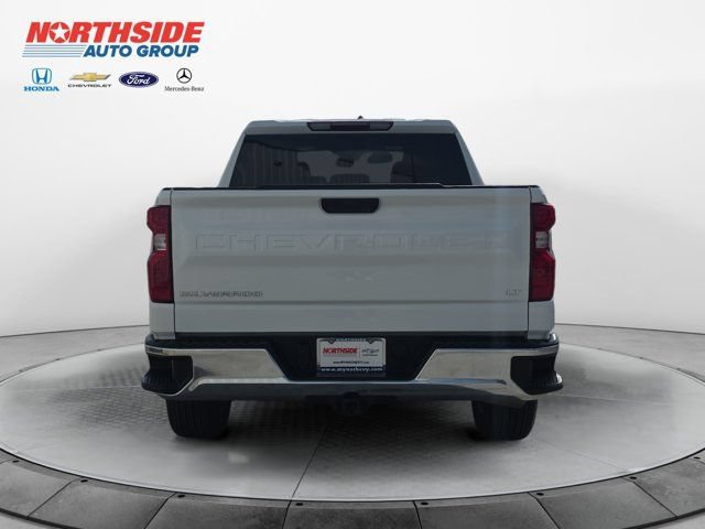 Certified 2026 Chevrolet Silverado 1500 LT RWD image 6