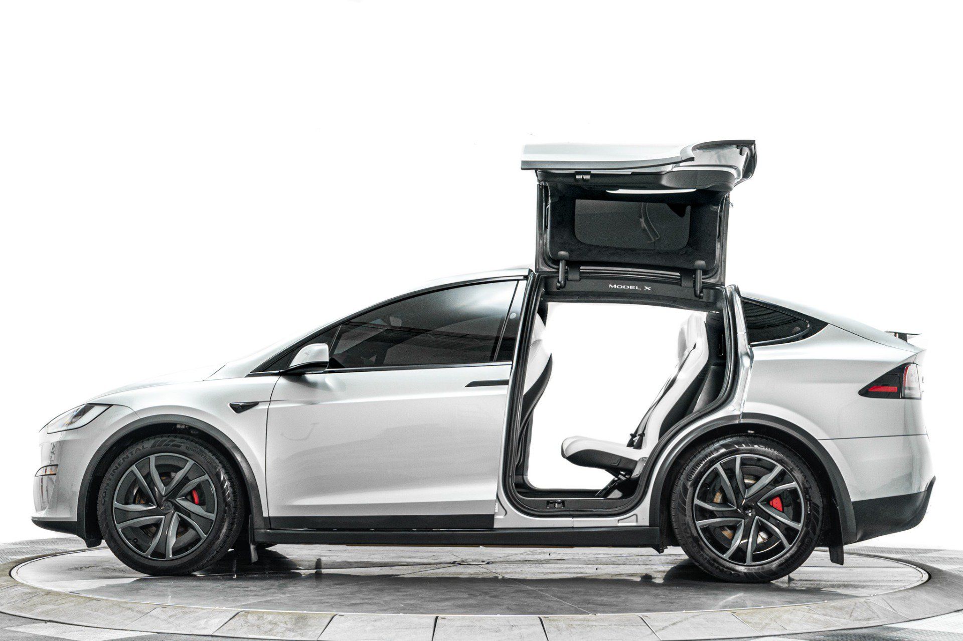 Used 2026 Tesla Model X Plaid AWD/4WD image 32