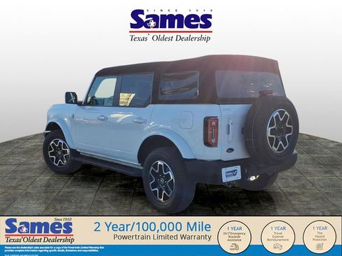 Used 2023 Ford Bronco Outer Banks image 7