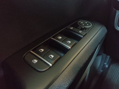 Used 2023 Kia Soul LX w/ LX Technology Package FWD image 27