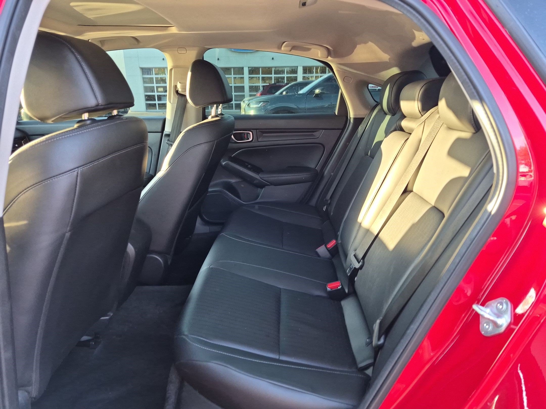 Used 2024 Honda Civic EX-L image 27