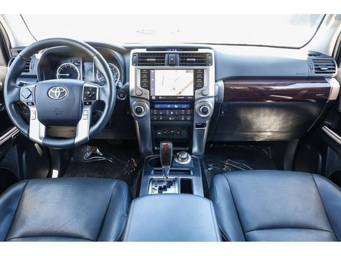 Used 2024 Toyota 4Runner Limited AWD/4WD image 11