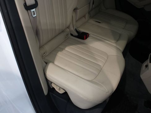 Used 2018 Audi Q5 Prestige w/ Prestige Package image 25