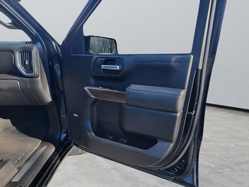 Used 2022 Chevrolet Silverado 1500 High Country w/ LPO, Dark Essentials Package image 34