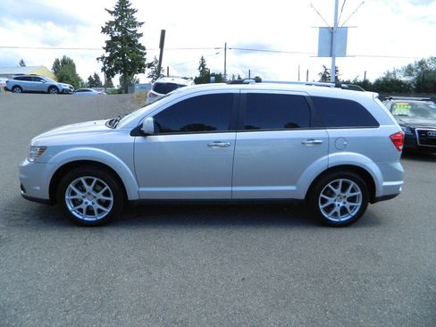 Used 2013 Dodge Journey R/T image 5