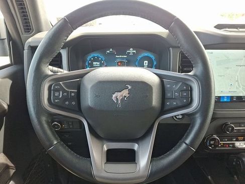 Used 2025 Ford Bronco Badlands AWD/4WD image 15