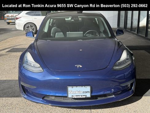 Used 2019 Tesla Model 3 Standard Range Plus image 3