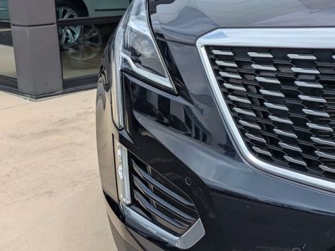 Used 2021 Cadillac XT5 Premium Luxury FWD image 7