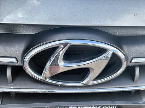 Used 2020 Hyundai Elantra SEL FWD image 33