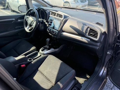 Used 2018 Honda Fit Sport image 27