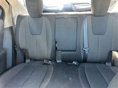 Used 2017 Chevrolet Equinox LS image 25