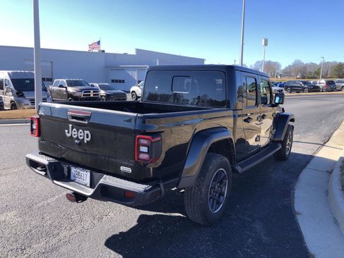 Certified 2022 Jeep Gladiator Overland w/ Popular Equipment Package image 6
