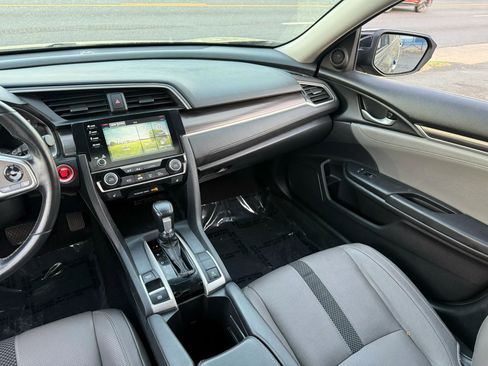 Used 2021 Honda Civic EX-L image 10