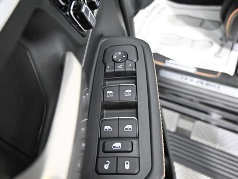 New 2026 RAM 1500 Tungsten w/ Trailer Tow Group image 22