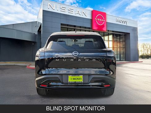New 2026 Nissan Murano SV image 9