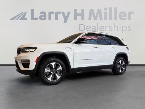 Used 2024 Jeep Grand Cherokee Limited 4xe AWD/4WD image 1