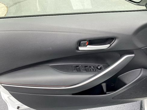 Used 2024 Toyota Corolla SE image 9