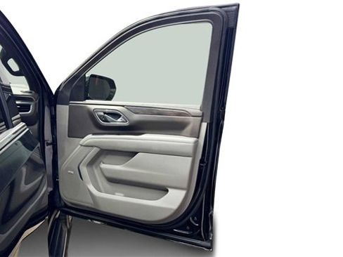 Used 2021 Chevrolet Tahoe LT w/ Rear Media and Nav Package image 9