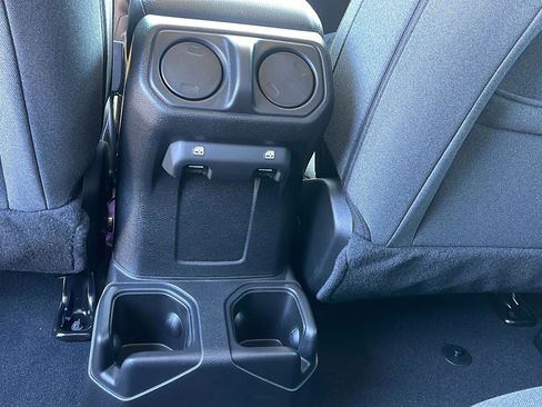 New 2026 Jeep Gladiator Sport AWD/4WD image 27