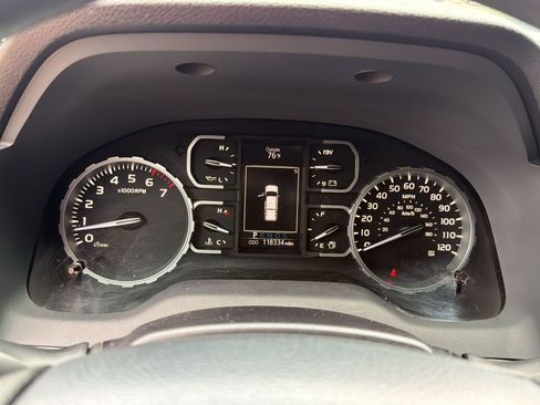 Used 2019 Toyota Tundra SR5 w/ SR5 Upgrade Package image 16