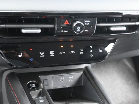 New 2026 Nissan Kicks SR w/ Cold Weather Package image 11