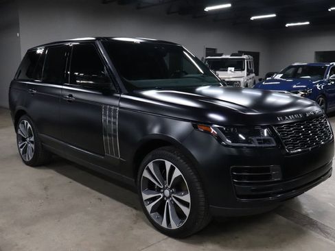 Used 2020 Land Rover Range Rover SV Autobiography Dynamic image 8