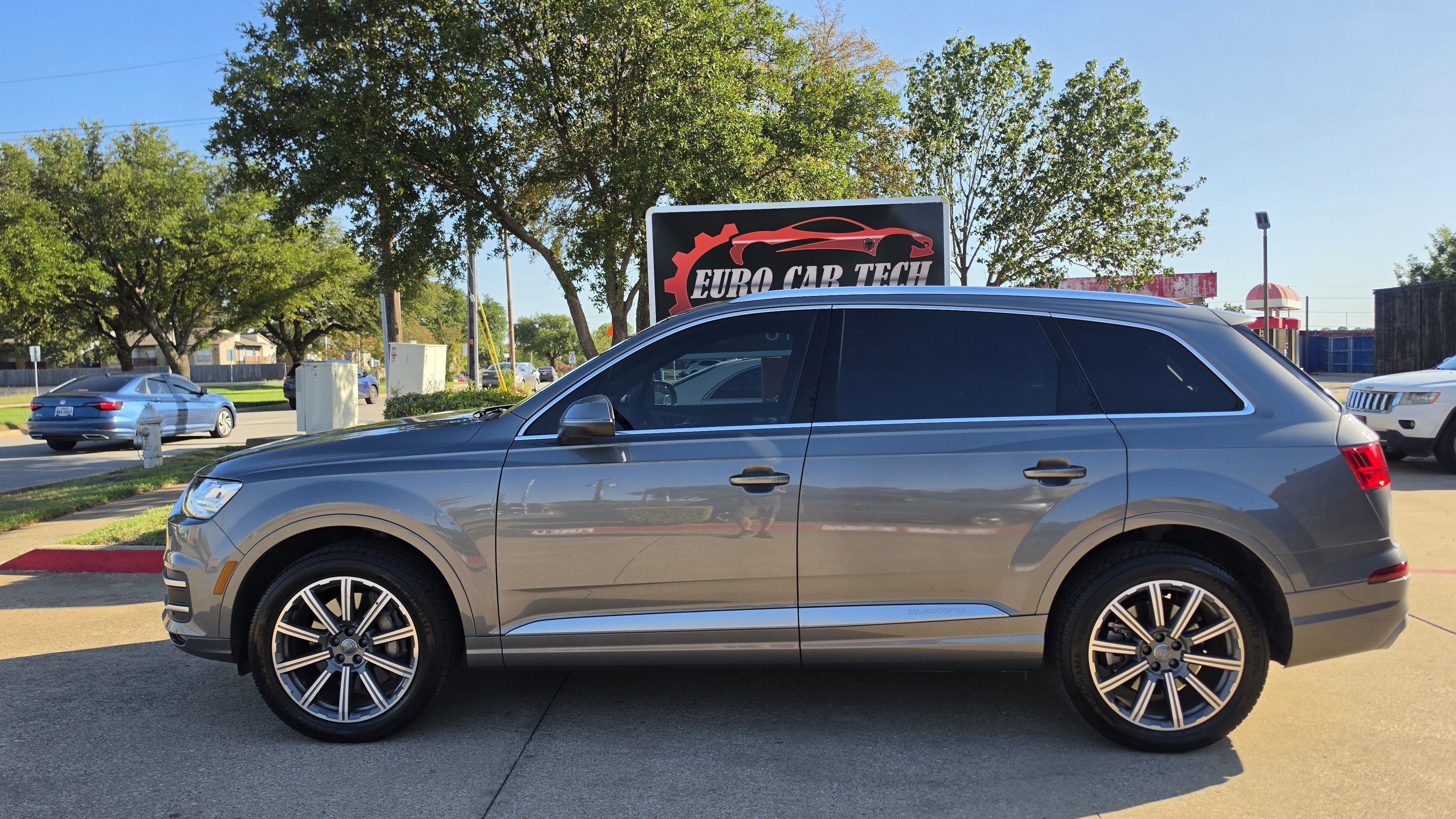Used 2018 Audi Q7 2.0T Premium Plus AWD/4WD image 2