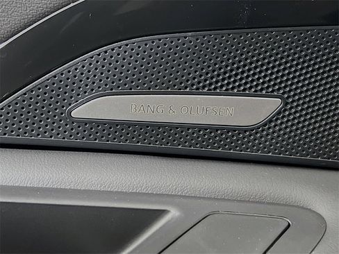 New 2025 Audi Q5 Premium Plus image 19