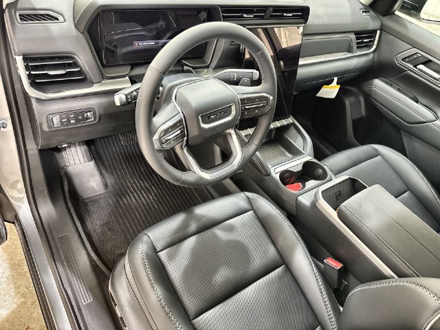 New 2026 GMC Terrain Denali w/ LPO, Floor Liner Package AWD/4WD image 10