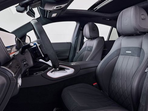 New 2026 Mercedes-Benz GLE 63 AMG S image 16