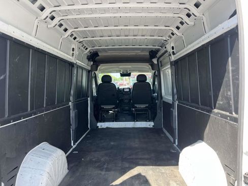 Used 2023 RAM ProMaster 2500 FWD image 12