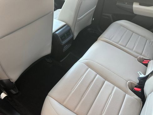 Used 2024 Honda CR-V EX-L image 12
