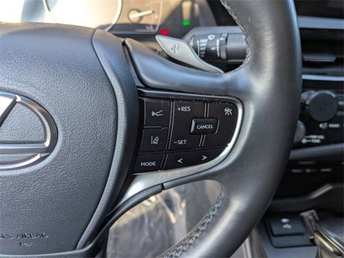 Used 2022 Lexus ES 300h 300h image 21