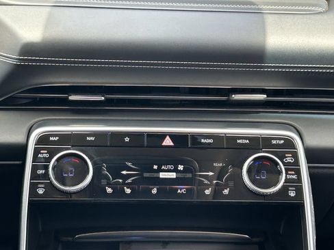 Used 2022 Genesis GV80 3.5T Prestige Signature AWD/4WD image 22