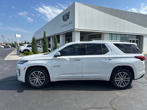 Used 2022 Chevrolet Traverse High Country AWD/4WD image 1