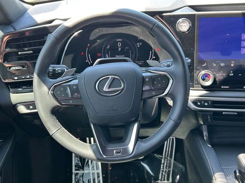 Used 2024 Lexus RX 500h F Sport w/ Convenience Package image 44