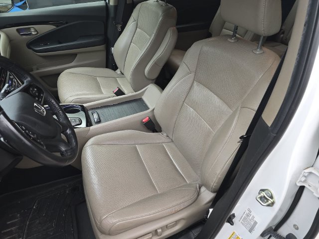 Used 2020 Honda Pilot Elite image 13