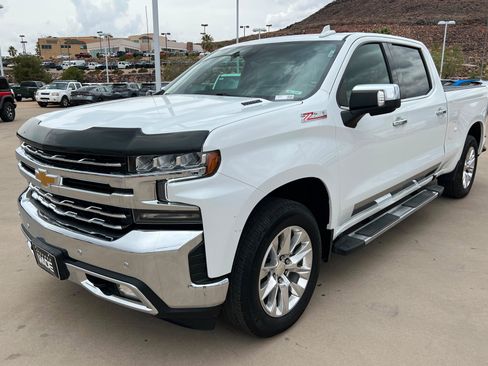 Used 2021 Chevrolet Silverado 1500 LTZ w/ Technology Package AWD/4WD image 1