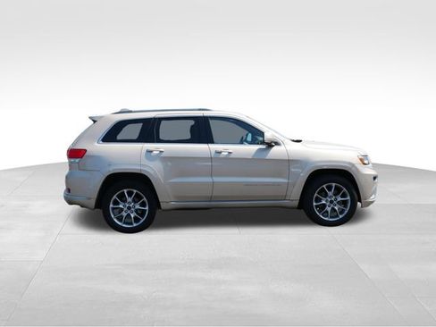 Used 2015 Jeep Grand Cherokee Summit w/ Platinum Series Group AWD/4WD image 9