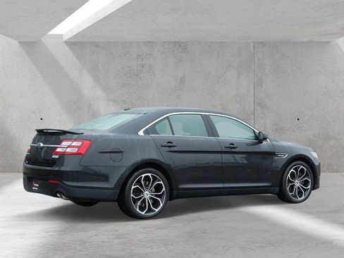 Used 2015 Ford Taurus SHO w/ Equipment Group 401A image 3