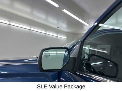 Used 2016 GMC Sierra 1500 SLE w/ SLE Value Package image 18