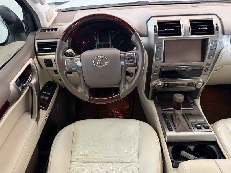 Used 2018 Lexus GX 460 Premium AWD/4WD image 21