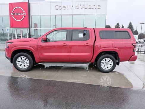 Certified 2022 Nissan Frontier SV image 2