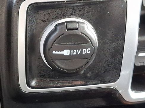 Used 2023 Jeep Wrangler Sahara image 25